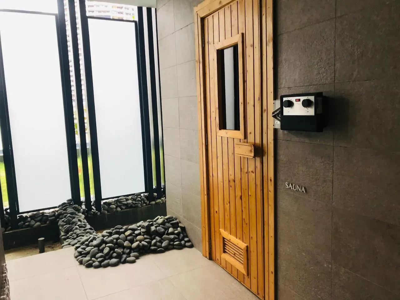 Anggun Residences Kuala Lumpur By 7Stonez 3*,